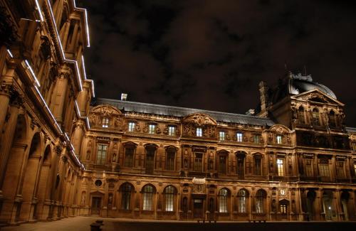 Le Louvre - Cour carrée